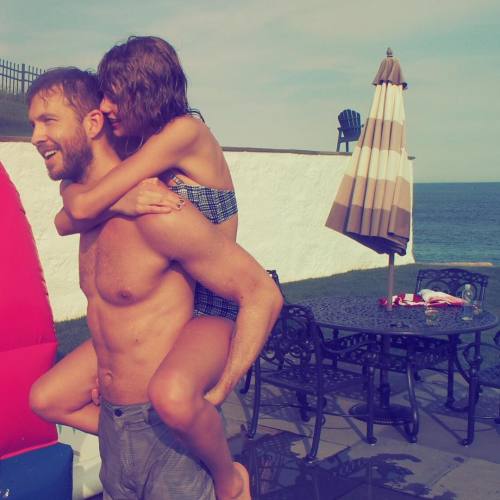 taylorswift:Friendly relations between Scotland and America. @calvinharris