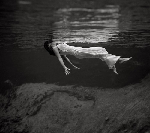 horusmythss: Şuradaki Untitled: We Heart It 