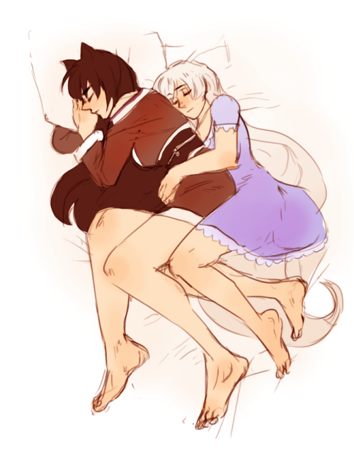 bonpyro: quick sleepy girlfriends doodle to past time