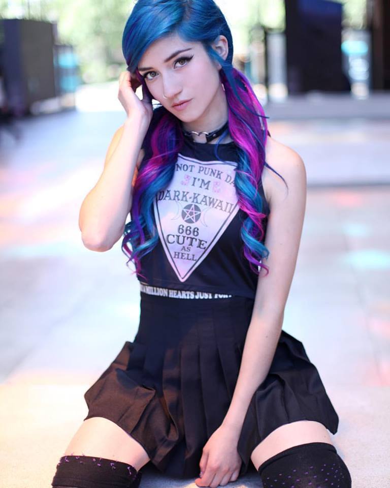 altmodelgirlcrush:  Fay Suicide
