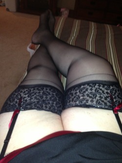 Gothdred:  Iluvbbws:  I Love My Bbw Wife’s Legs Wrapped In Nylon! Wouldn’t They