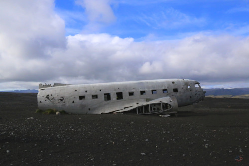 Crashed DC3 Plane - Vík - IcelandEyeAmerica - 6D - 2016