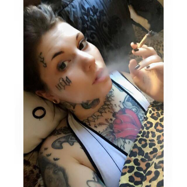 obsessedwithtattooedsluttybabes:  dododieratte:  NIKITA HAKKENS  Face tattoos and