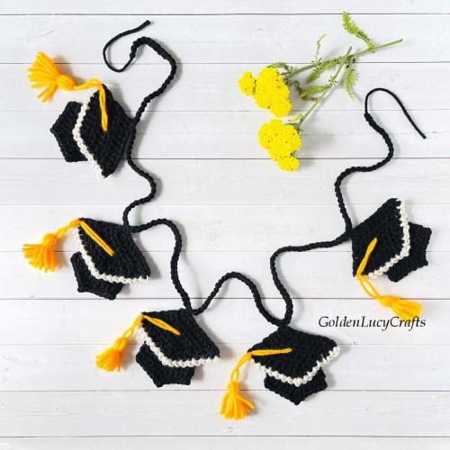 DIY Crochet Graduation GarlandMake this crochet graduation garland (or bunting) to celebrate the gra