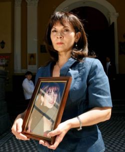 Juanalalocaa:  Justicia Por Marita Veron! Fuerza A Susana Trimarco! Por Un País