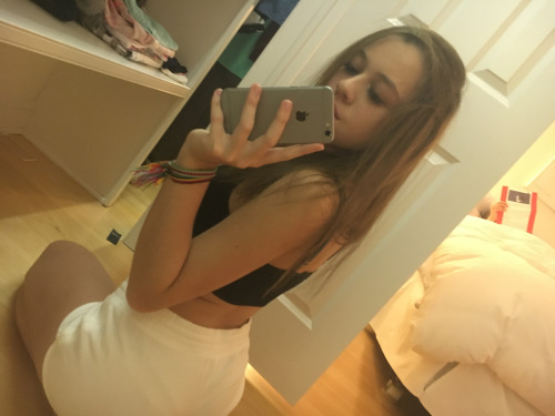 http://streetgrl.tumblr.com/post/155362861357