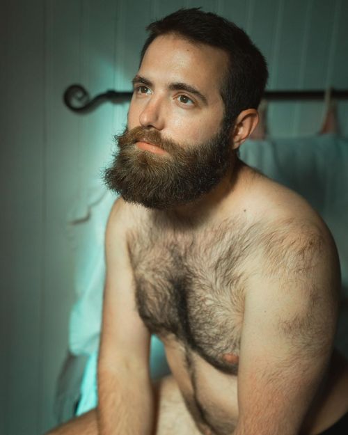 |Tyler|Portland|  ____________________ jeanbaptistehuong.com #baronnedeneuve #gayhairymen #gayhairy 