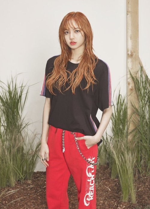 thekoreanbigbang: LISA for NONAGON S/S 2018 LOOKBOOK ‘SUMMER ISN’T OVER YET’ I just love her too muc