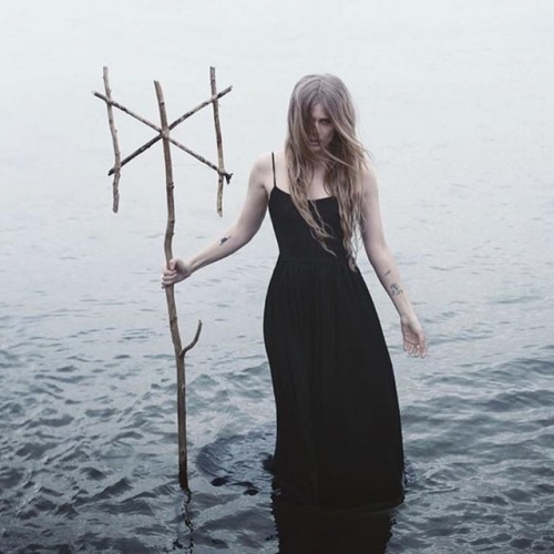 myrkur