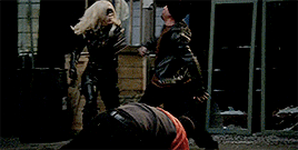 dianaofthemyscira:Black Canary kicking some ass in This Is Your Sword.