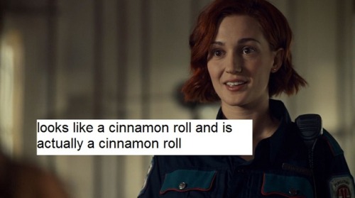 halfgap: Wynonna Earp + cinnamon roll meme bonus: