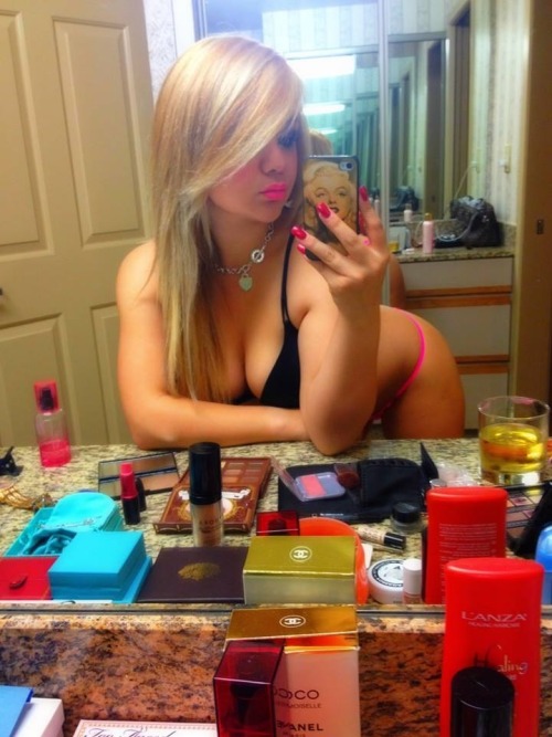 getmoneydollaz:  Submitted. She loves black dick in her mouth and ass Follow getmoneydollaz  Sweet!!!