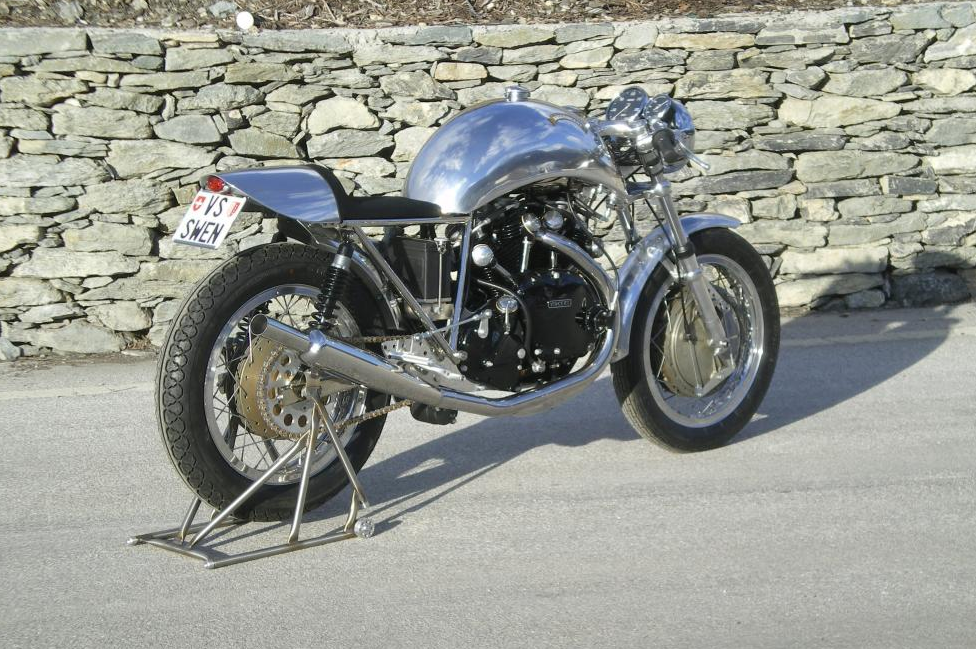 shari-vari:  Egli Vincent 