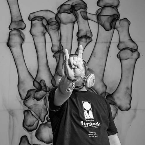 crossconnectmag: Pioneer of Aerosol X-ray Art - SHOK-1 Shok-1 (born 1970) is a British street a