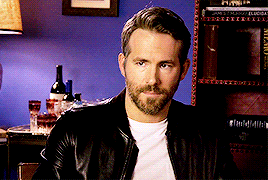 incomparablyme:  Video:   Ryan Reynolds Gets Interviewed by His ‘Twin Brother’