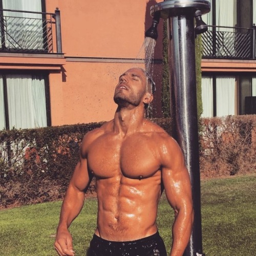 tripltap:  Gymspiration with Iluis Tura  http://www.facebook.com/tripltap/