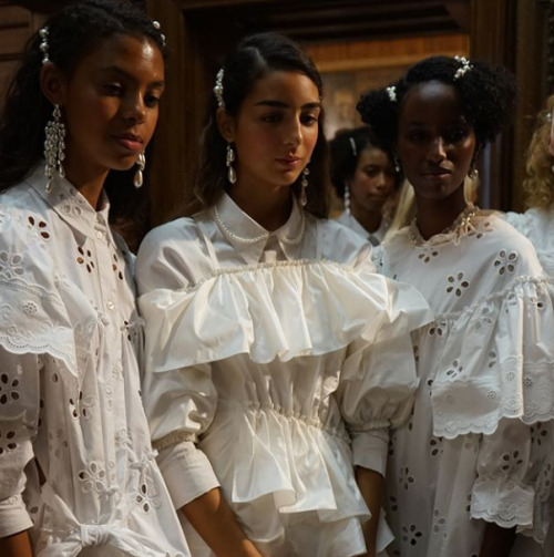 distantvoices:backstage at simone rocha spring 2018 rtw