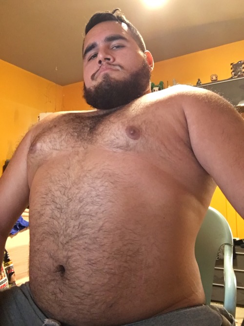 troyal77:  mrrobotico:  Feelin myself  I’d feel you too…