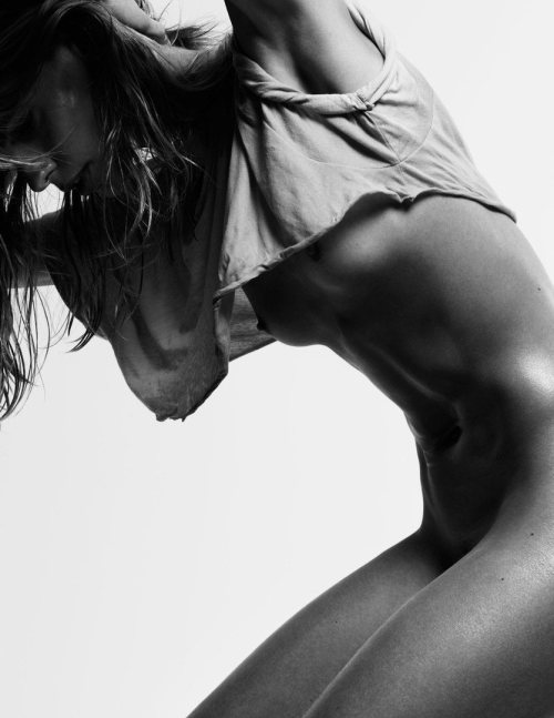 not-a-pretty-girl:Julia Stegner by Claudia Knoepfel and Stefan Indlekofer for 25 Magazine_1280.jpg