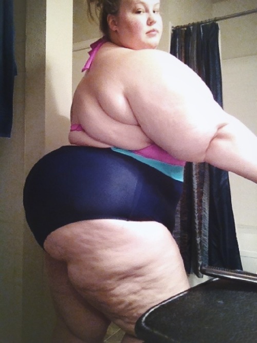 tdevil:  roxxieyo:  This swimsuit is back-bacon city  It’s sexy city, and you’re the mayor!  you be rocking