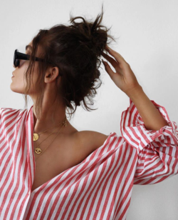 classy-lovely:  Striped Blouse»  Coupon code: Zaful3rd 