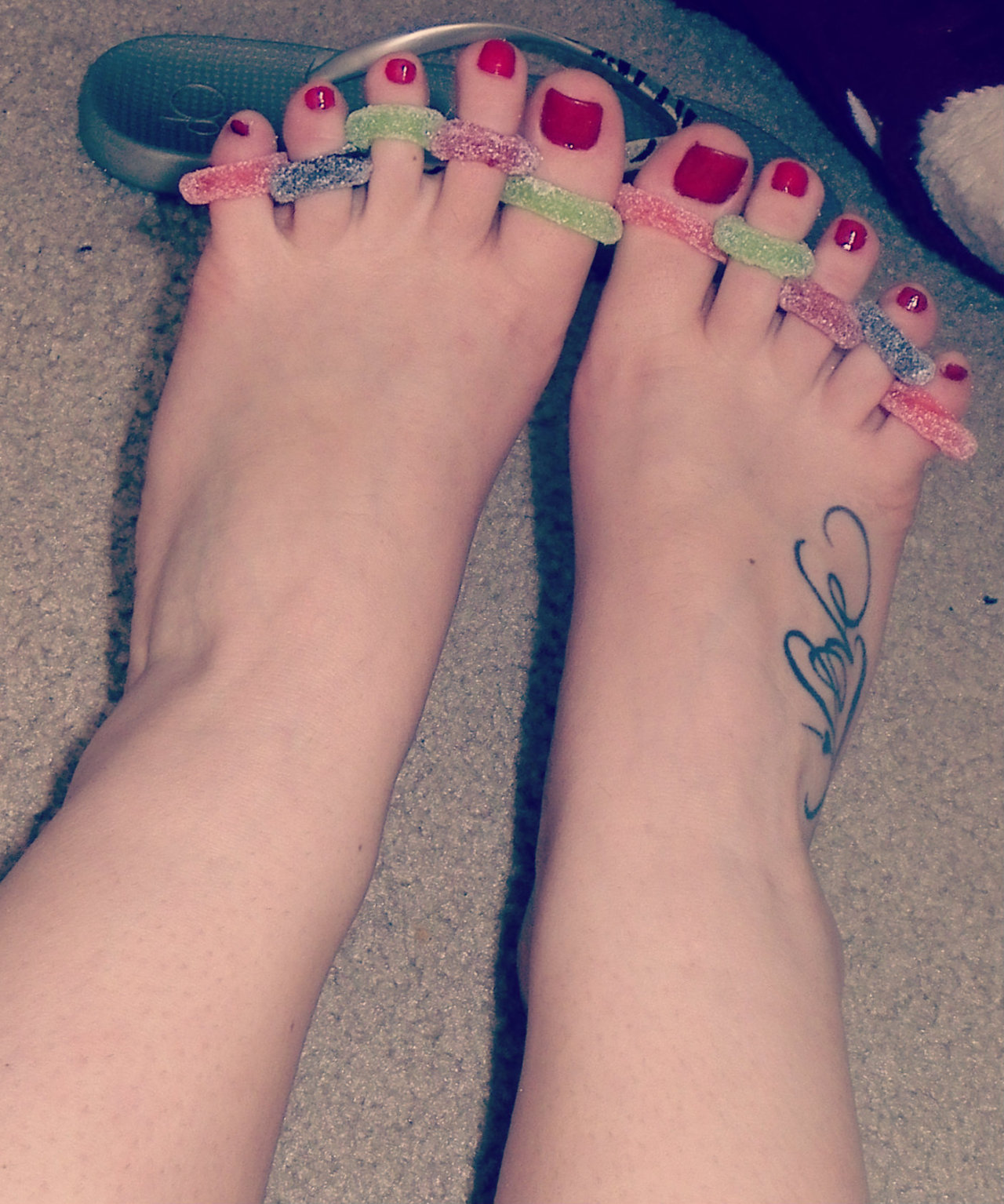 nice-feet:   