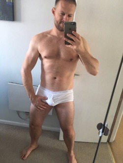 jockeyboydfw:  nice selfie