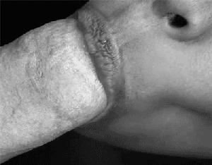 cunt-lapper:  “It’s like… I’m hosting a party in my mouth..And I hope everybody