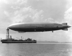 boatporn:  US Navy tests new spinnakers.