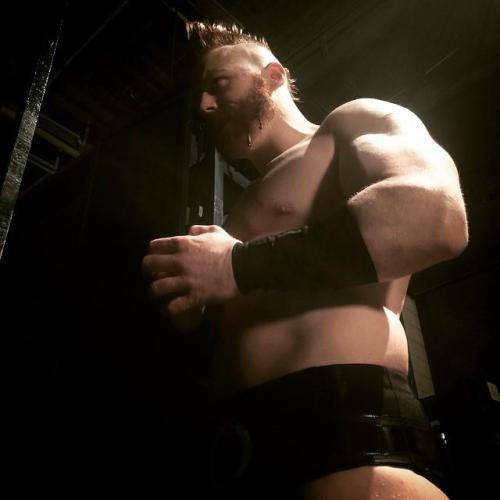 loving-wwe:  That moment when you are about to fuck people up. 