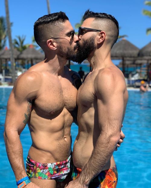 Gay Love Is Beautiful