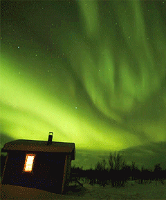 zefrron:  The Northern Light of Northern Norway (x)(x) 