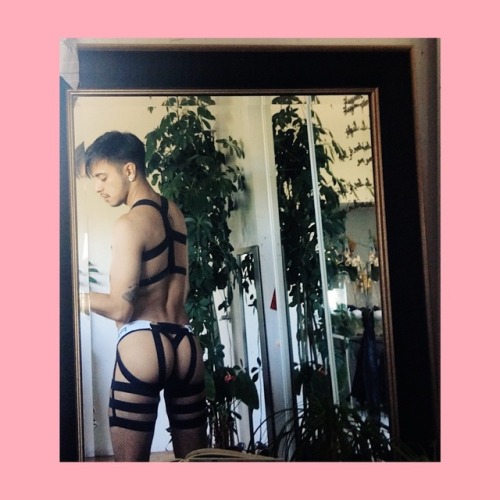 javierxtrasquared: Bruja sucia