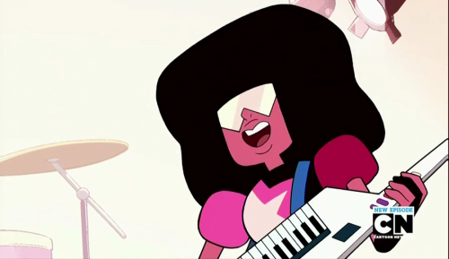greenwithenby:Garnet was happy this ep.