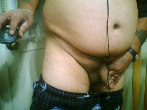 arthurmexdf:  chuby7605:  Que gordoooo!!!!  Coincido que rico gordo varonil y chacalon