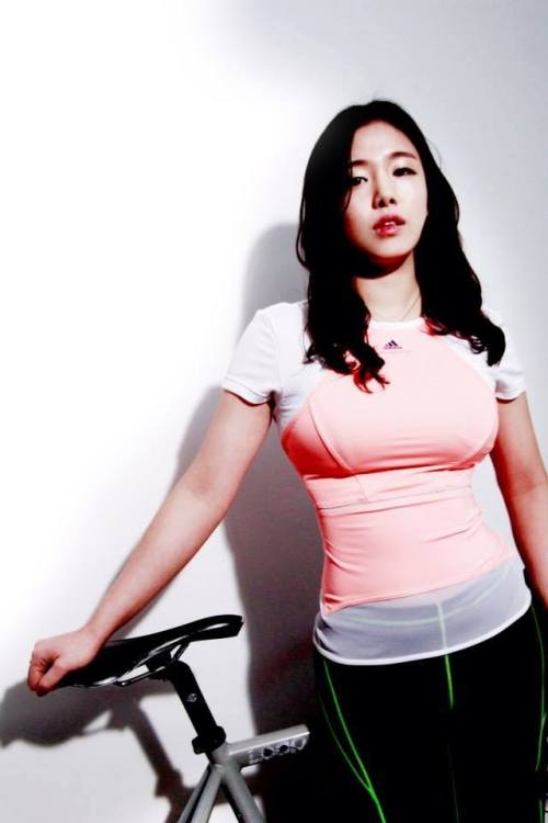 bicyclism:  Bike Girl #60