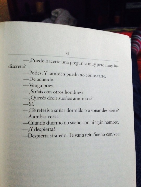 de-poesia-y-poetas:  Primavera con una esquina rota