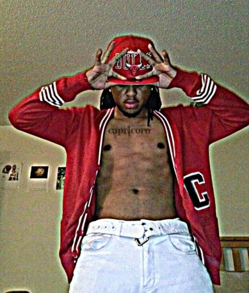 prissychrys:  Country dread head. Freak from the west side