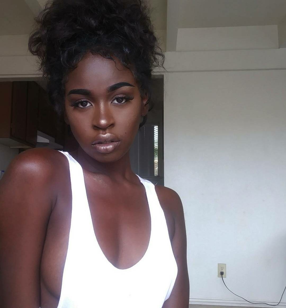 blackgrlsaremagic:  @melas.goddess  oh my goodness she is beyond beautiful.