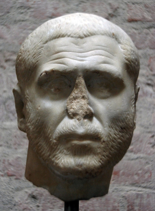 Portrait of a man. C. 250 AD. Marble. Glyptothek Munich. Inv. DV 36myglyptothek: Faces of ancient Ro