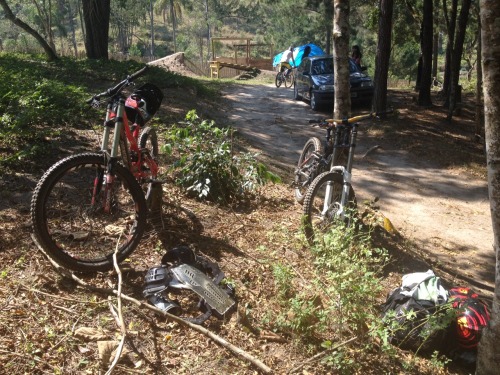 marinaferrari: Biking around @ Dragon Bike Park/Brazil