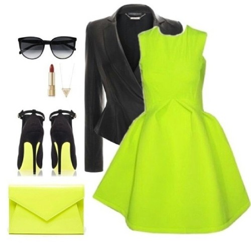 What do you think? Si or No? #dress #springtime #jacket #clutch #pumps #shades #fashion #style #2Fro