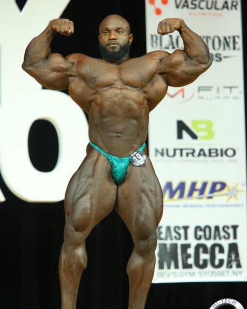 officialbisandtris:Here’s to the man himself @ifbbproakimwilliams for delivering one of his best phy