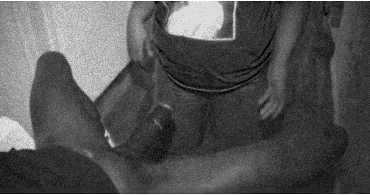 afro-orgasm:  Make it jump. Source 