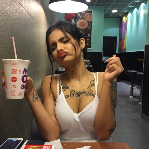 Sex gudda:  She cute pictures