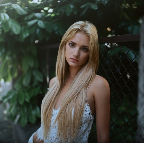 Simeon Kolev - Angelica
