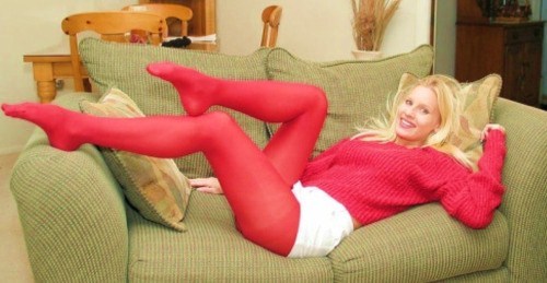 sheersandopaques: Red Tights