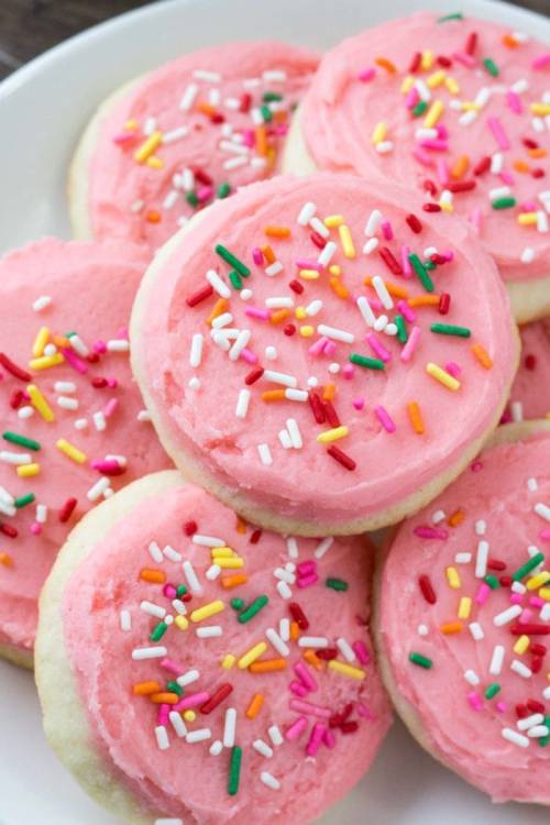 verticalfood:  Copycat Lofthouse Sugar Cookies