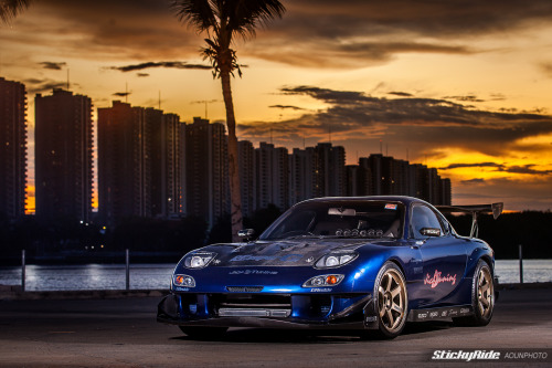 rauhweltbegriff:  kamikazegarage:  slowcruising:  kamikazegarage:I cant wait to start on my FD.  ^ so envious.   Dont be, its waiting to be rebuilt.  I saw those tag Carlos, fuk u