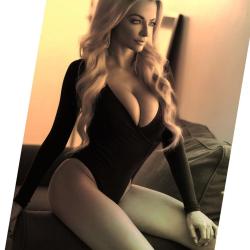 serresnews:  Lindsey Pelas is an International